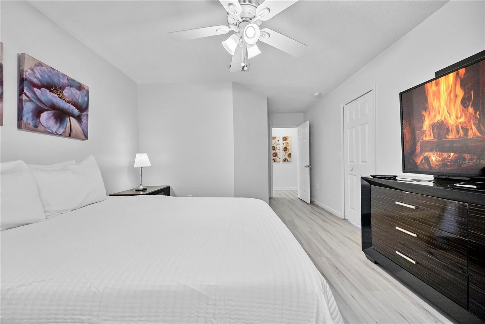 CRYSTAL COVE RESORT - Residential