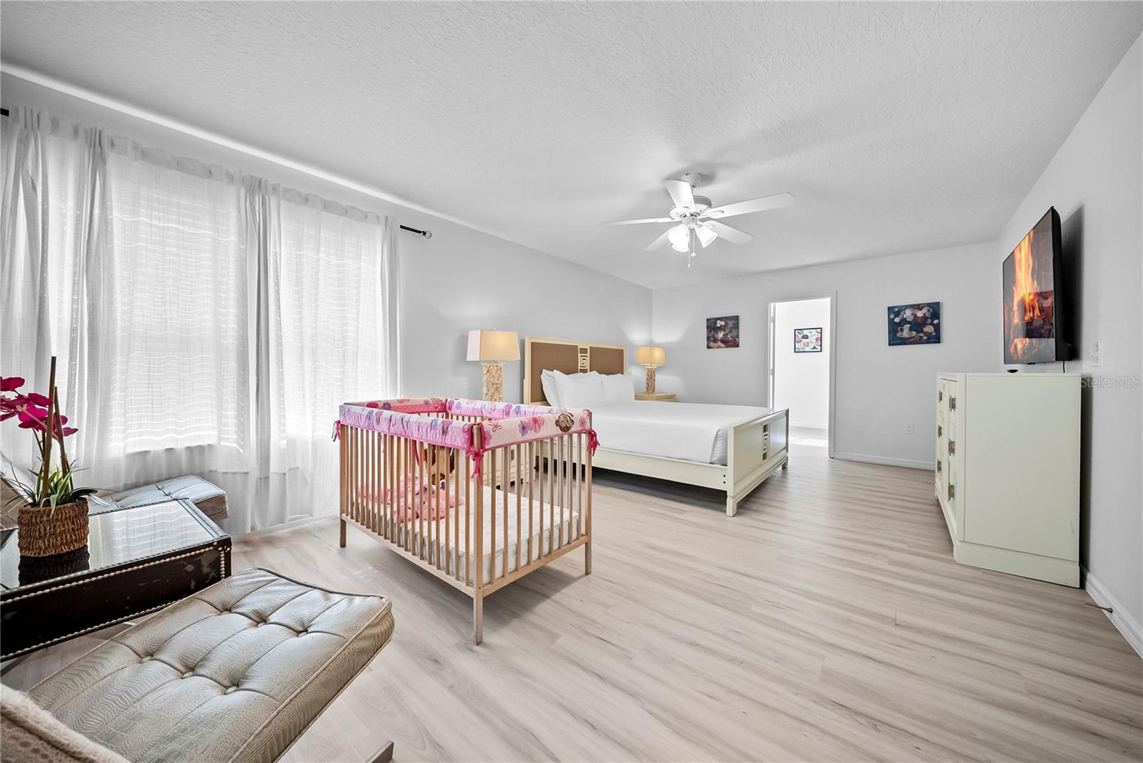 CRYSTAL COVE RESORT - Residential