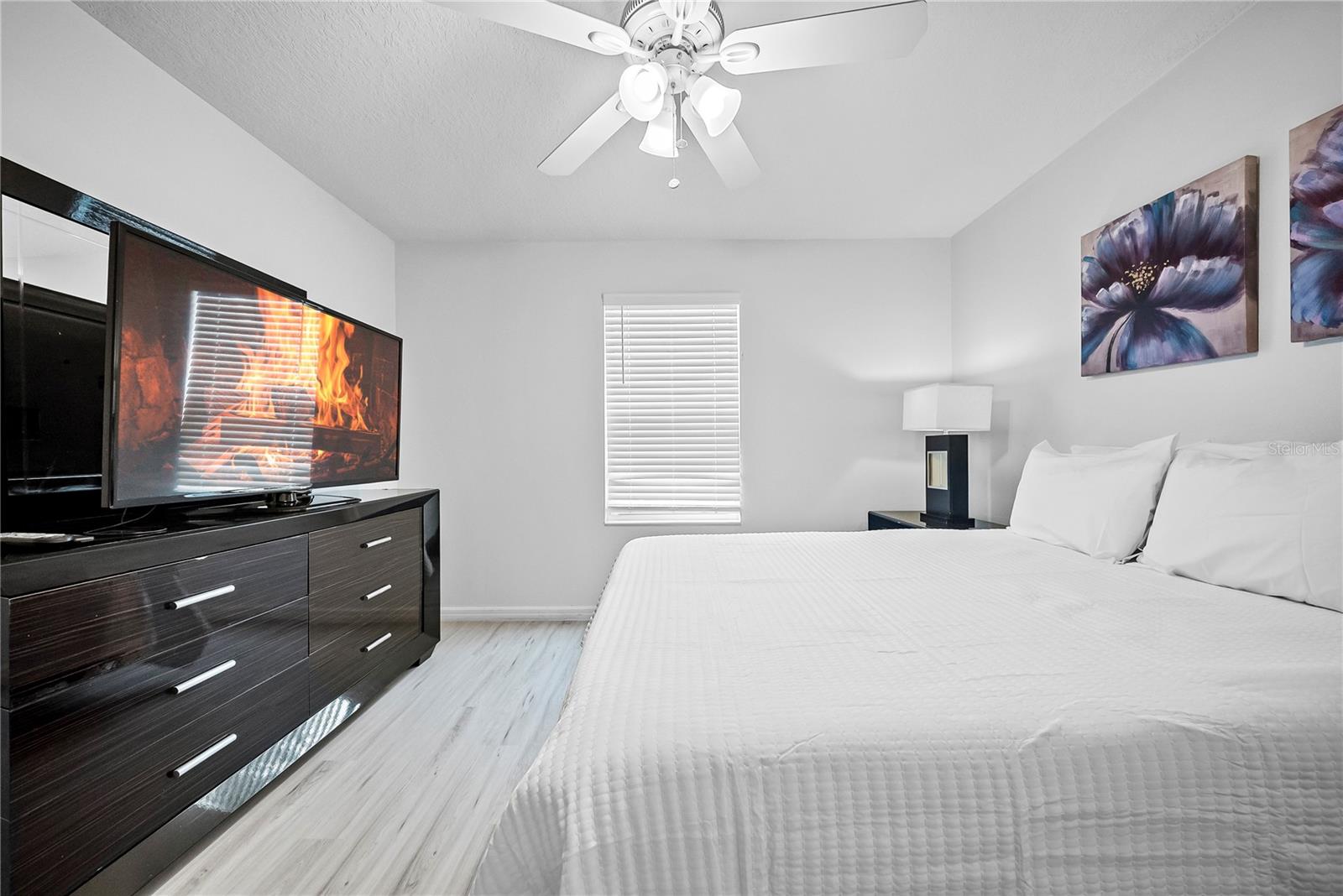 CRYSTAL COVE RESORT - Residential