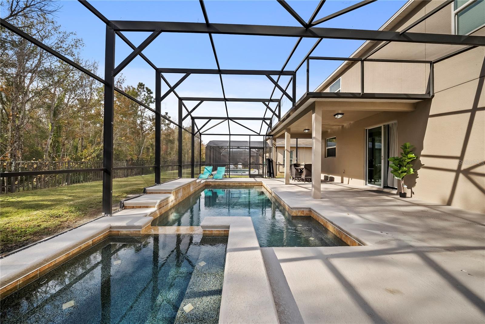 CRYSTAL COVE RESORT - Residential