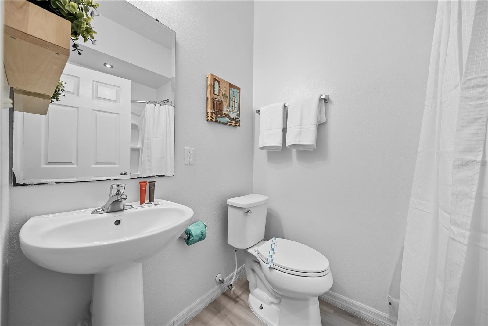 CRYSTAL COVE RESORT - Residential