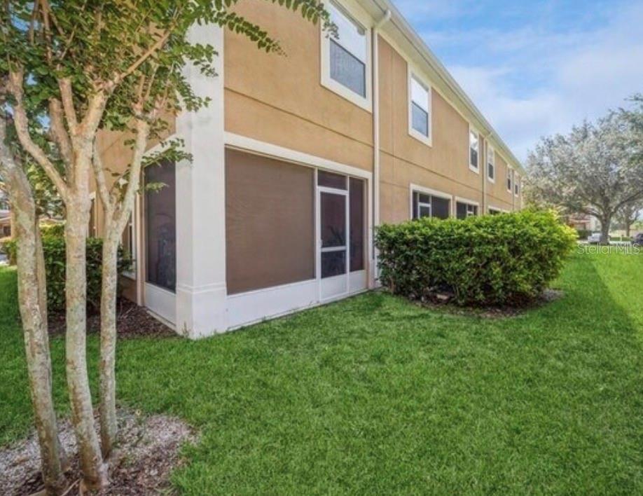 TOWNS LEGACY PARK - Residential Lease