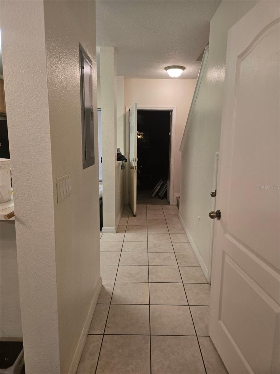 TOWNS LEGACY PARK - Residential Lease