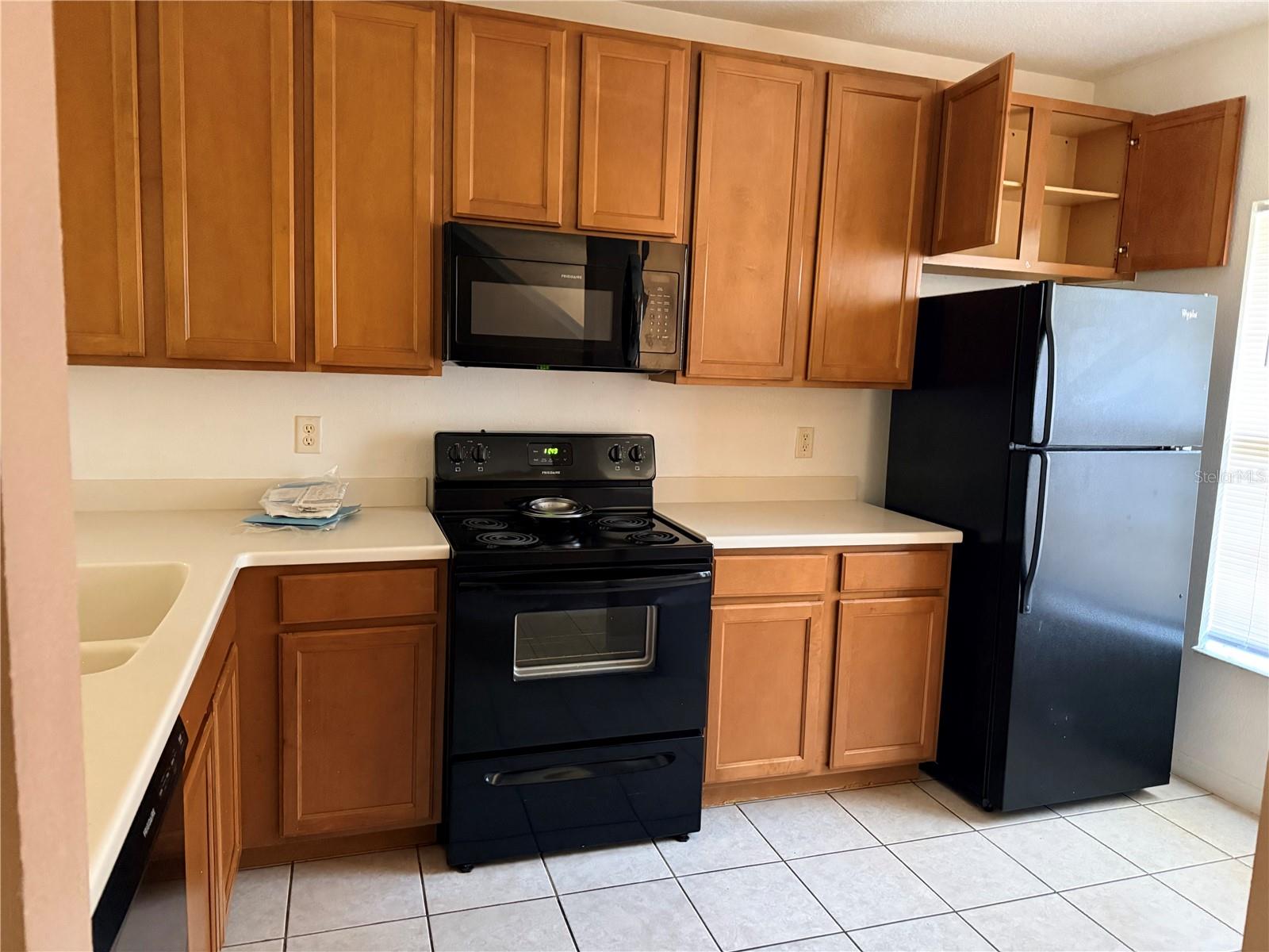 TOWNS LEGACY PARK - Residential Lease