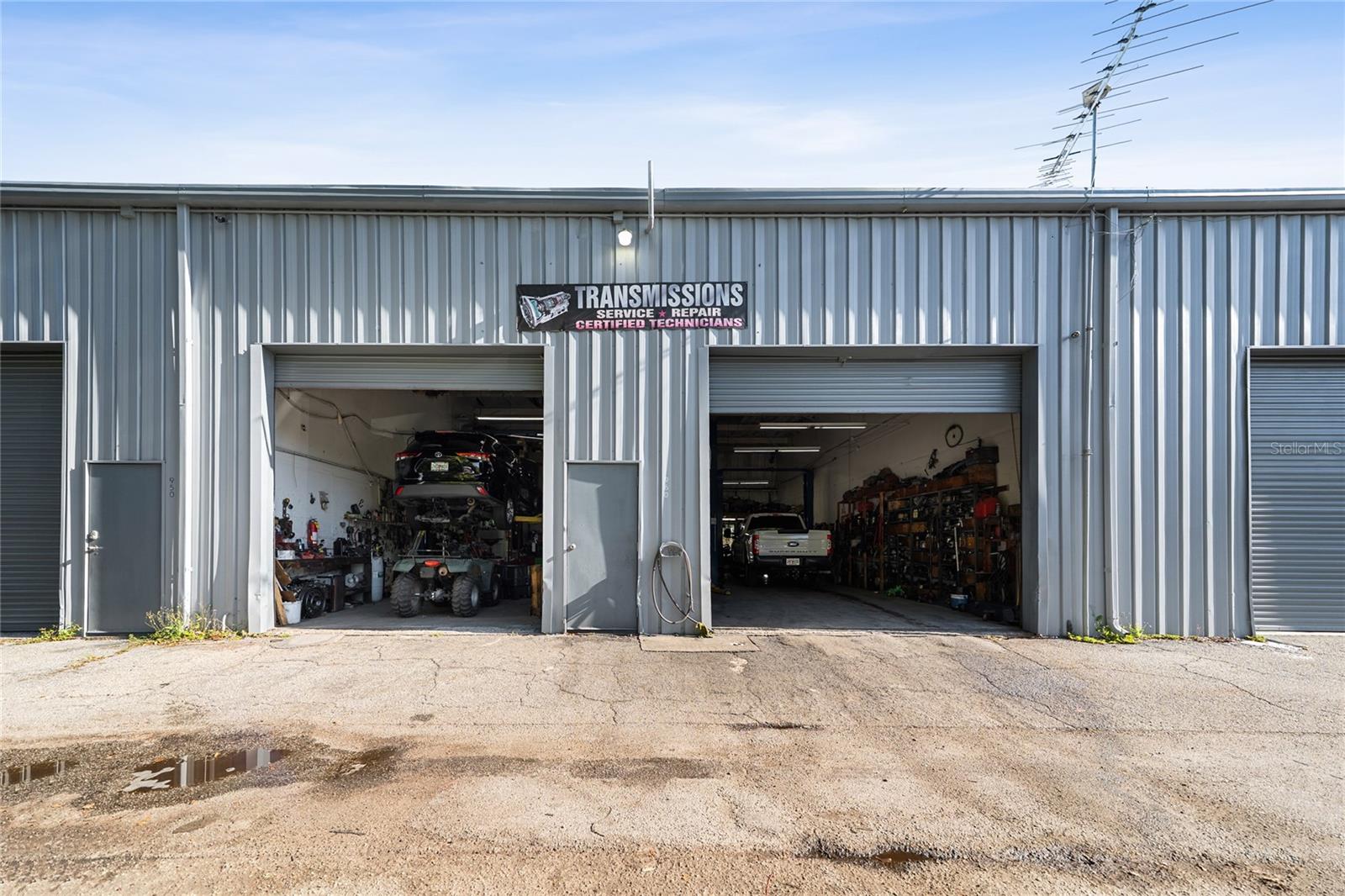 960 E CARROLL STREET