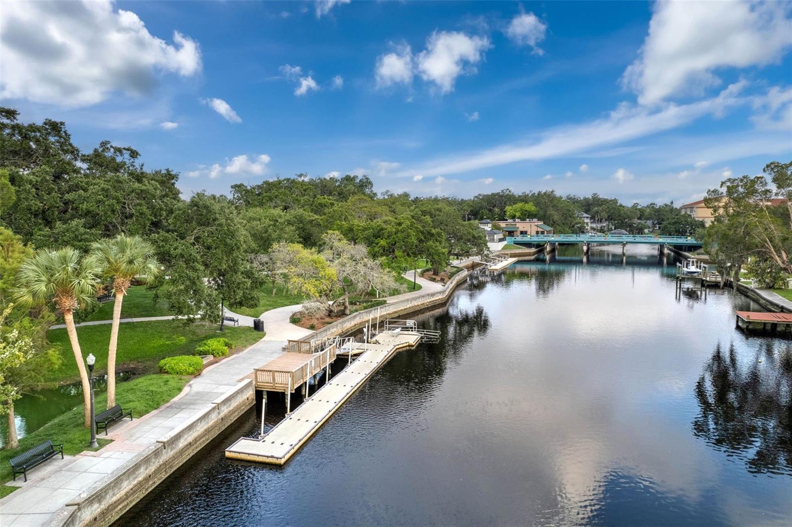 EDGEWATER GARDENS - Land