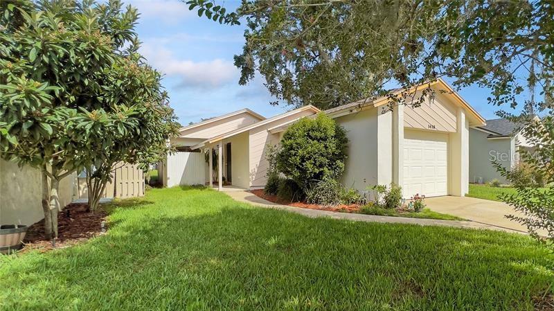 WEDGEWOOD TENNIS VILLAS - Residential Lease