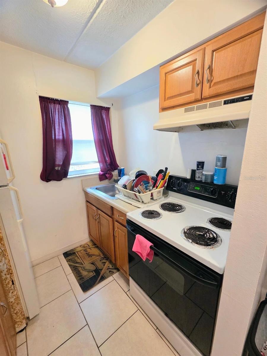 JAMESTOWN CONDO - Residential