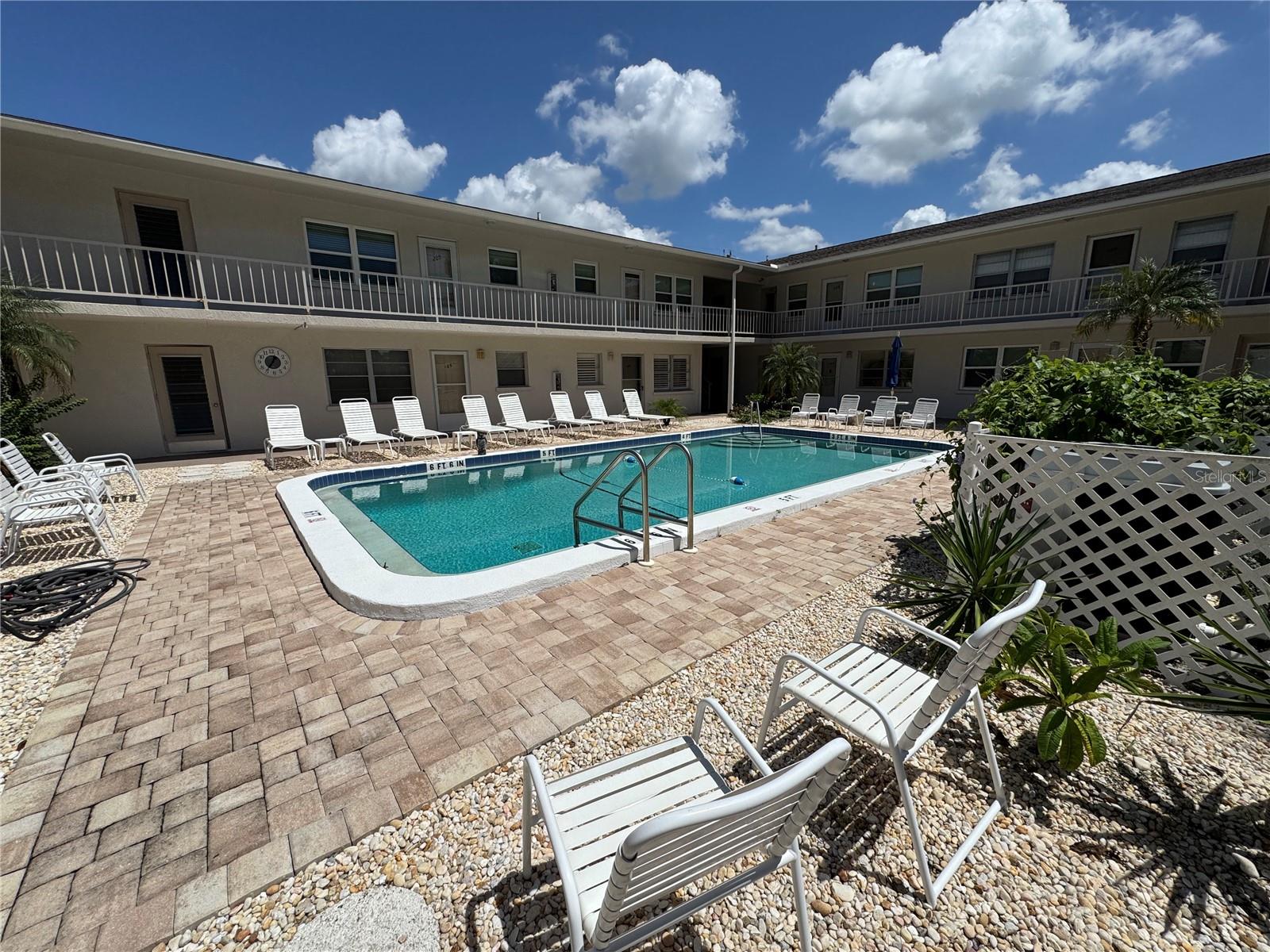 MANOR HOUSE SOUTH - Residential Lease
