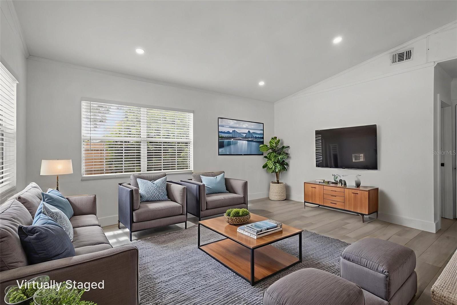 2112 RANCHITA TRAIL