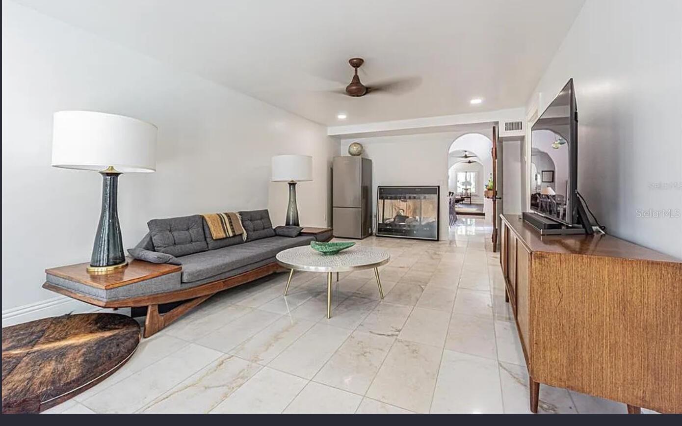 COUNTRY CLUB ADD - Residential