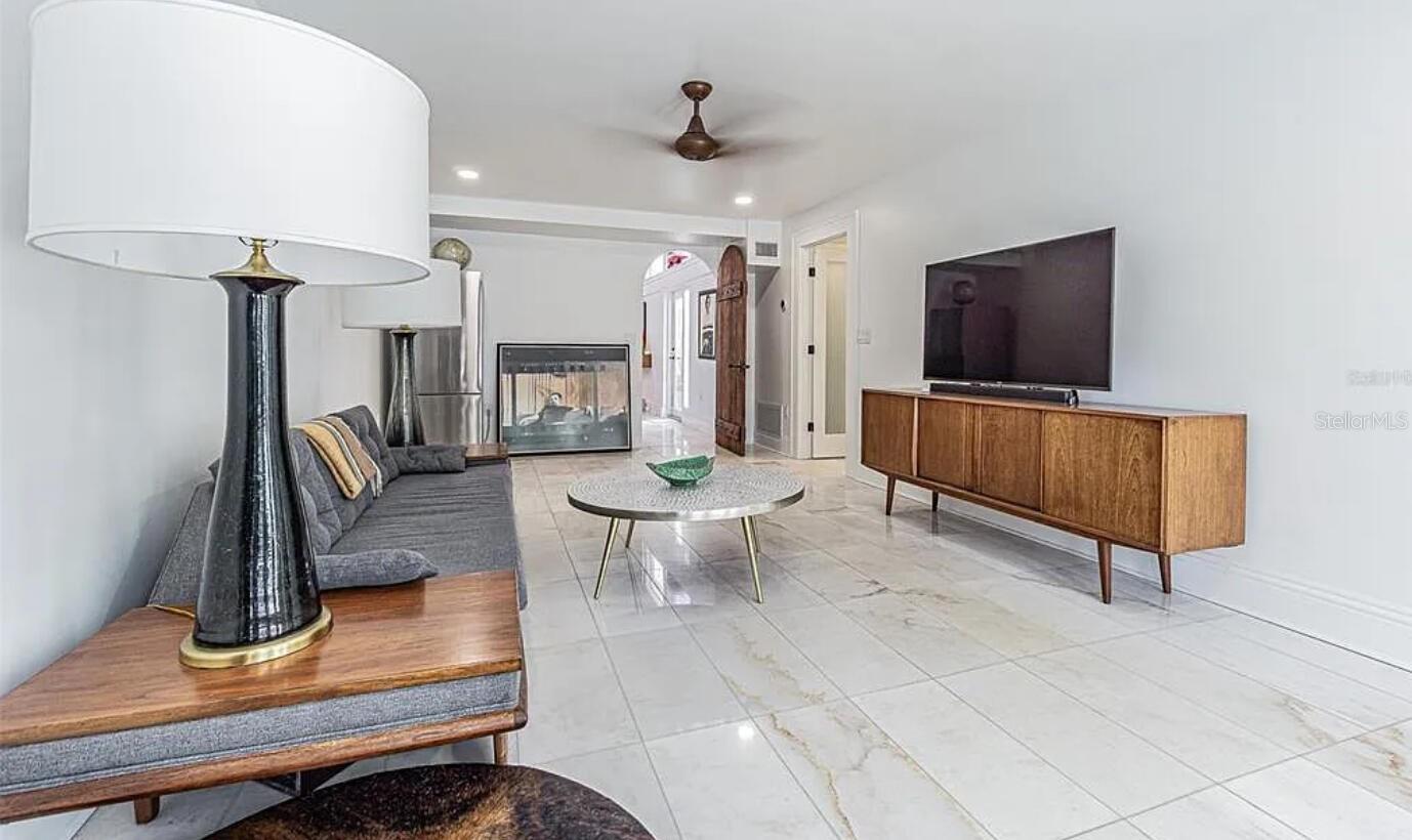 COUNTRY CLUB ADD - Residential