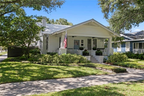 Photo of 913 S Bruce Street, Tampa, FL 33606 (MLS # TB8560133)