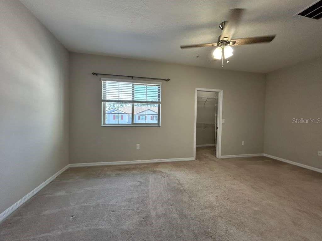 204 RUSTIC LOOP