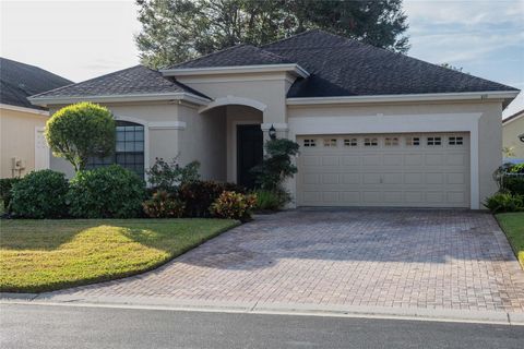 A home in LAKELAND