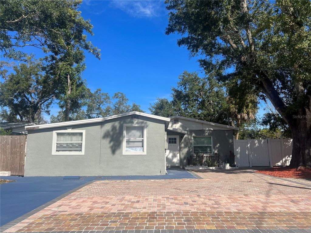 Photo of 4532 Devonshire Road, Tampa, FL 33634 (MLS # TB8443259)