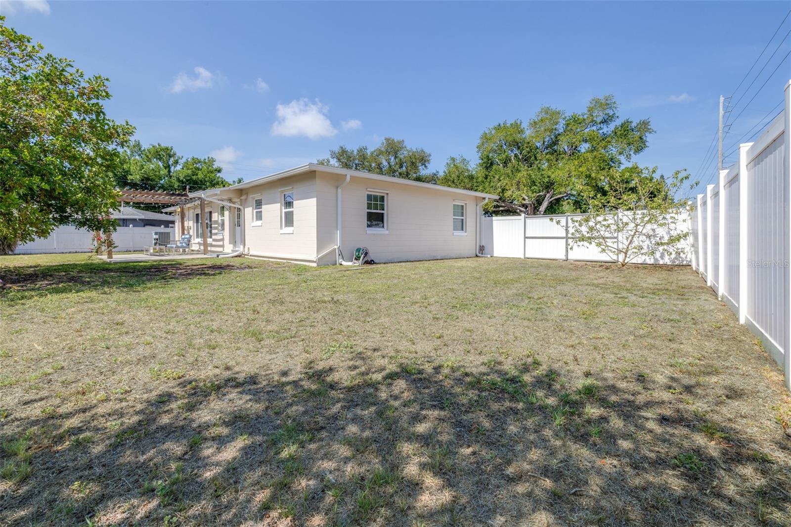SIRMONS ESTATES - Residential