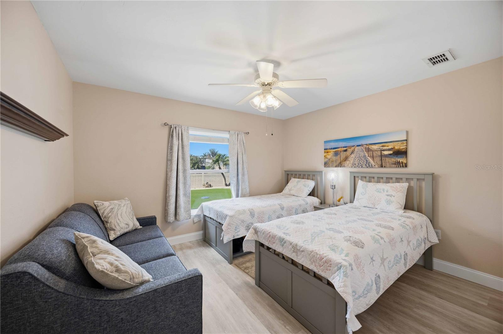 PUNTA GORDA ISLES SEC 18 - Residential