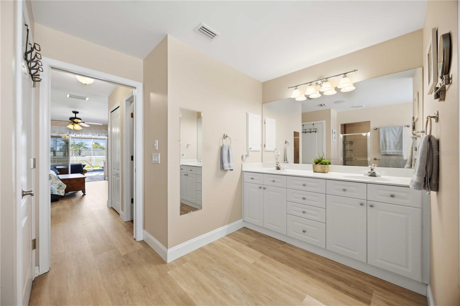 PUNTA GORDA ISLES SEC 18 - Residential