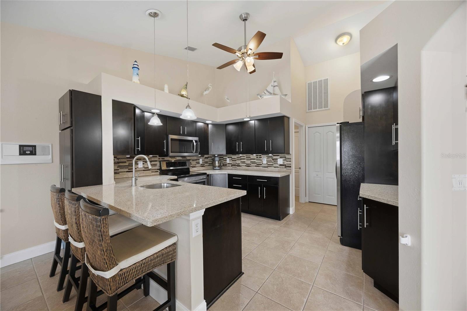 PUNTA GORDA ISLES SEC 18 - Residential