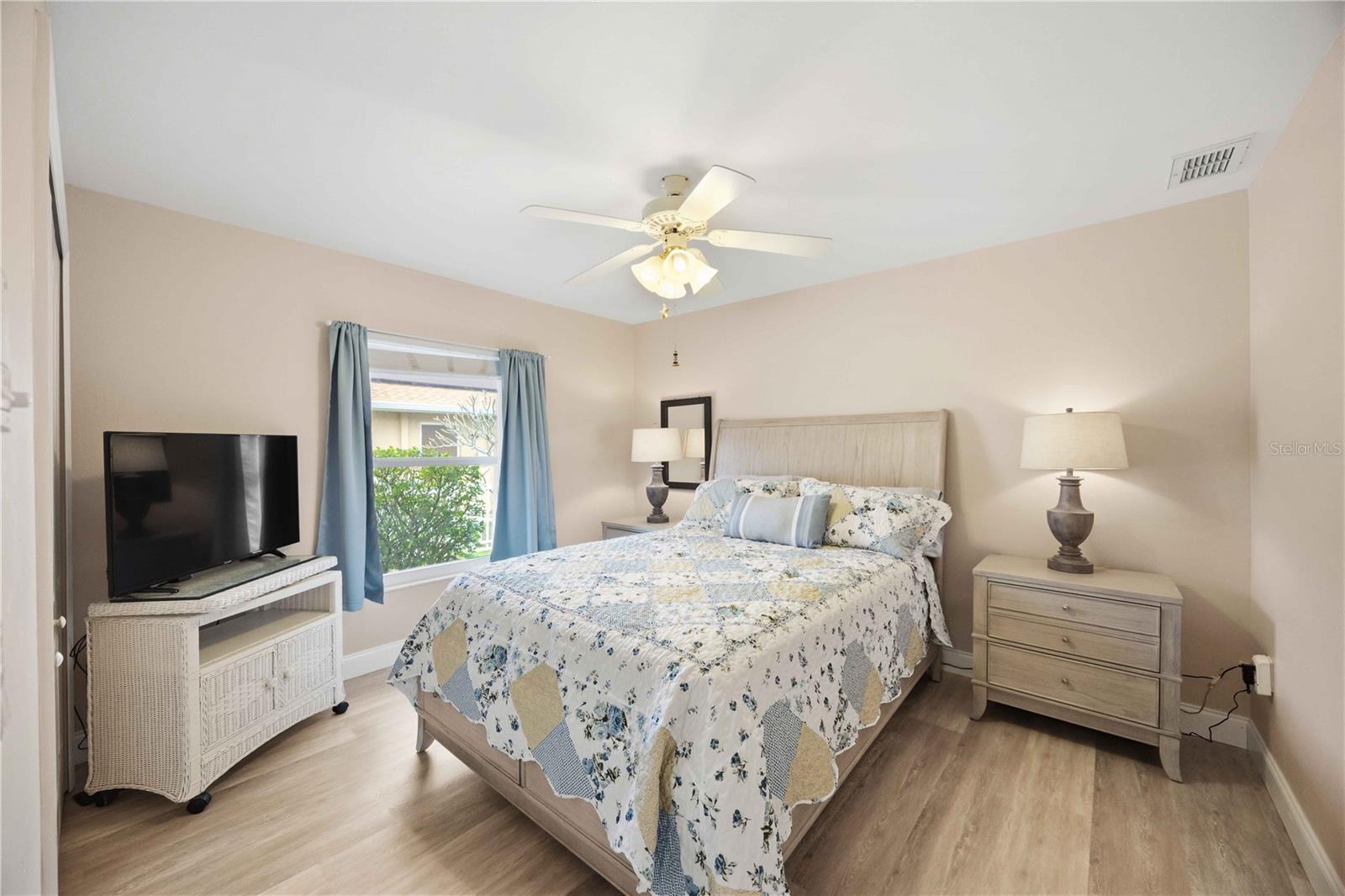 PUNTA GORDA ISLES SEC 18 - Residential