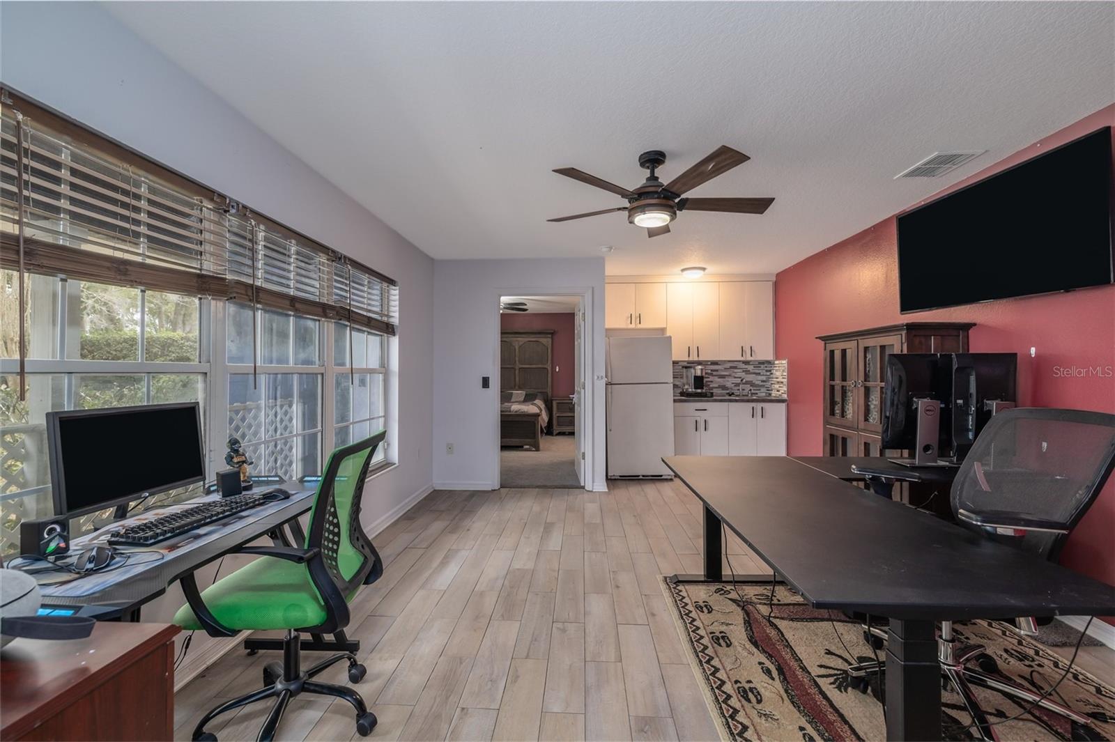 ORANGE CITY - Residential