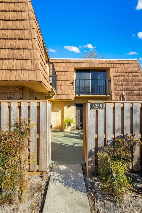 Photo of 5358 Bamboo Court #475, Orlando, FL 32811 (MLS # O6381955)