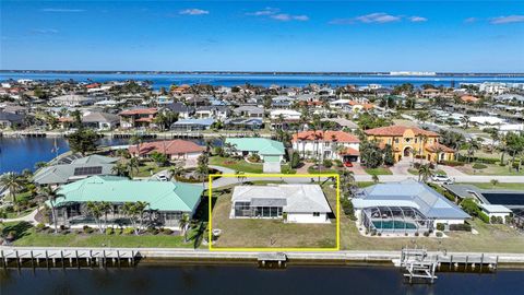 A home in PUNTA GORDA