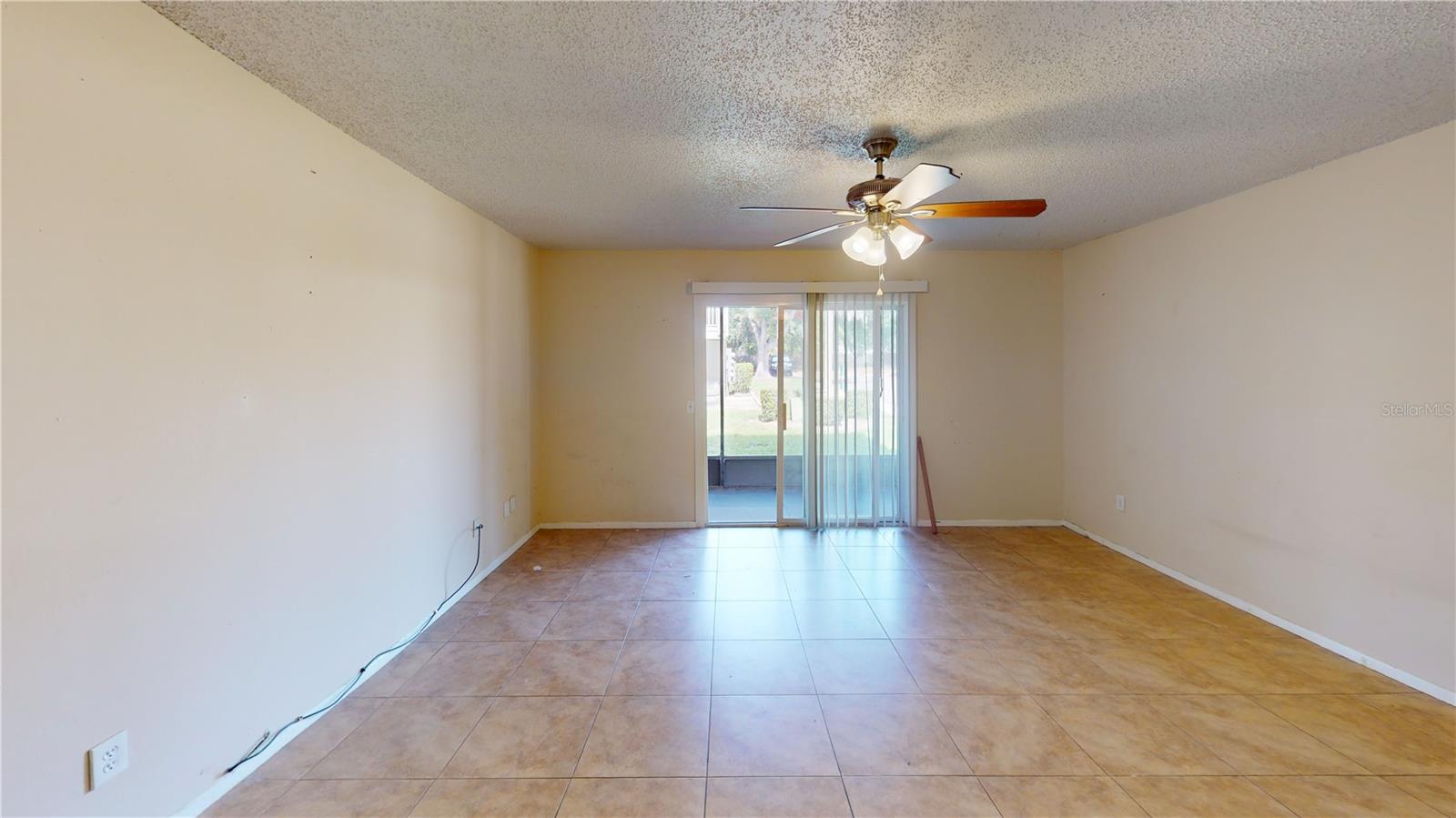 4030 CORTEZ DRIVE B