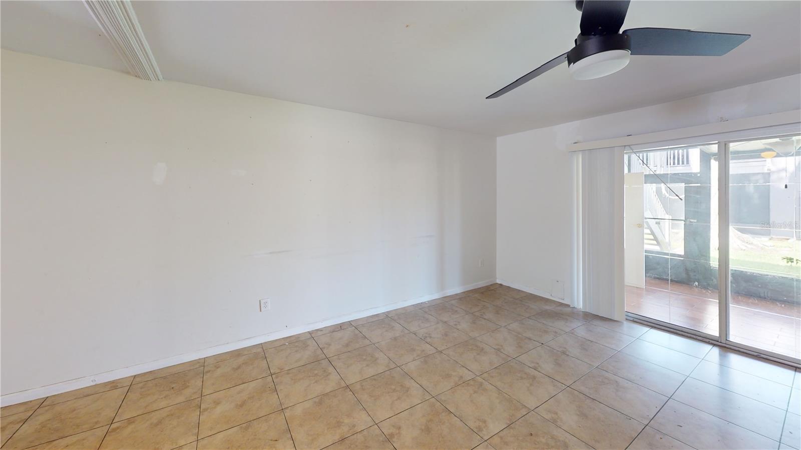 4030 CORTEZ DRIVE B