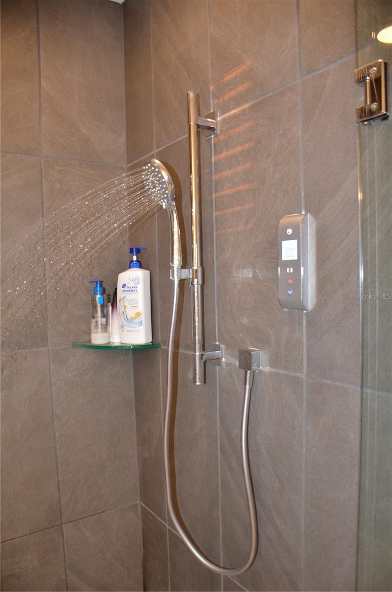 TRINITY LAKES PH 1 - Residential