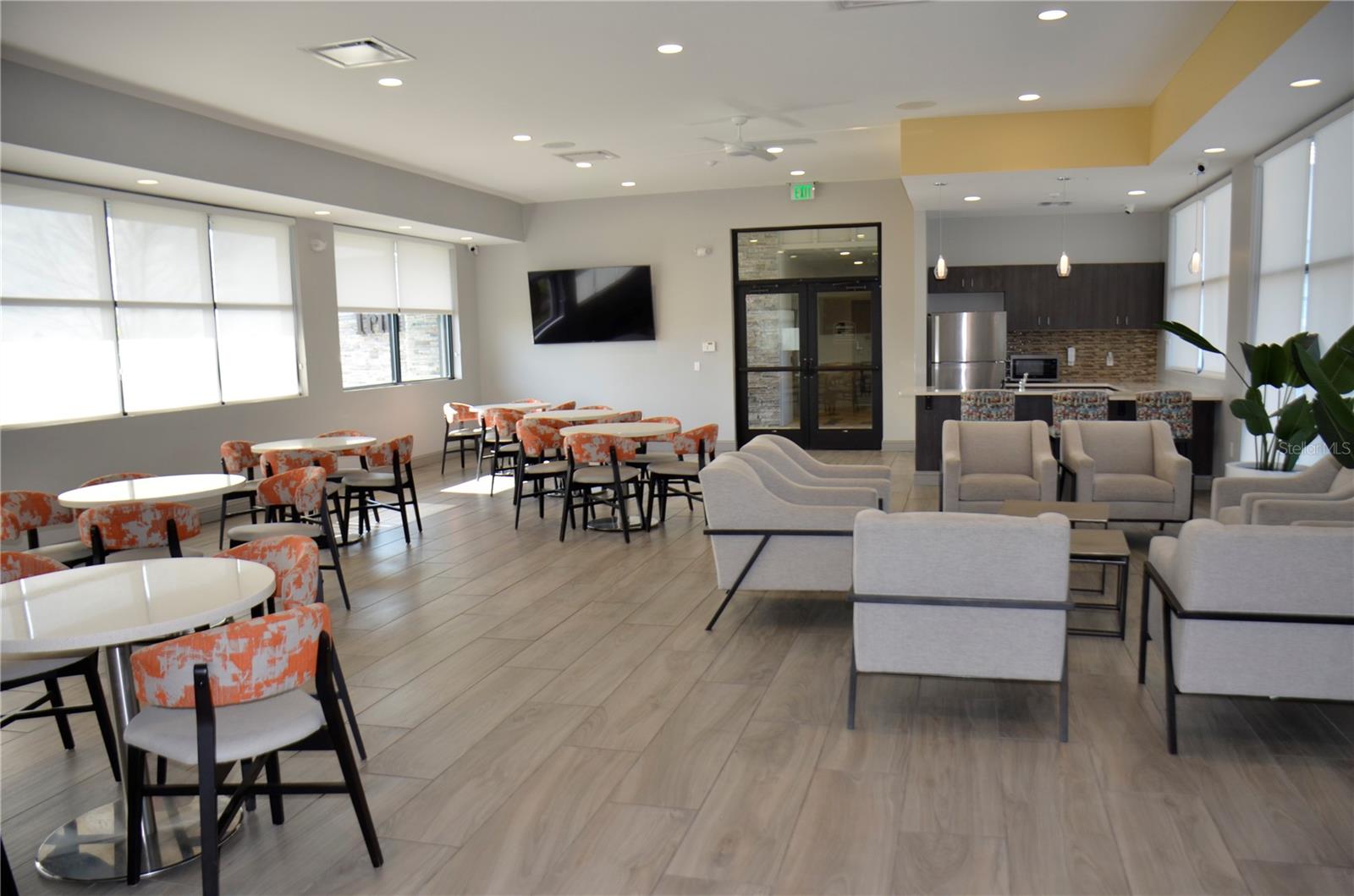 TRINITY LAKES PH 1 - Residential