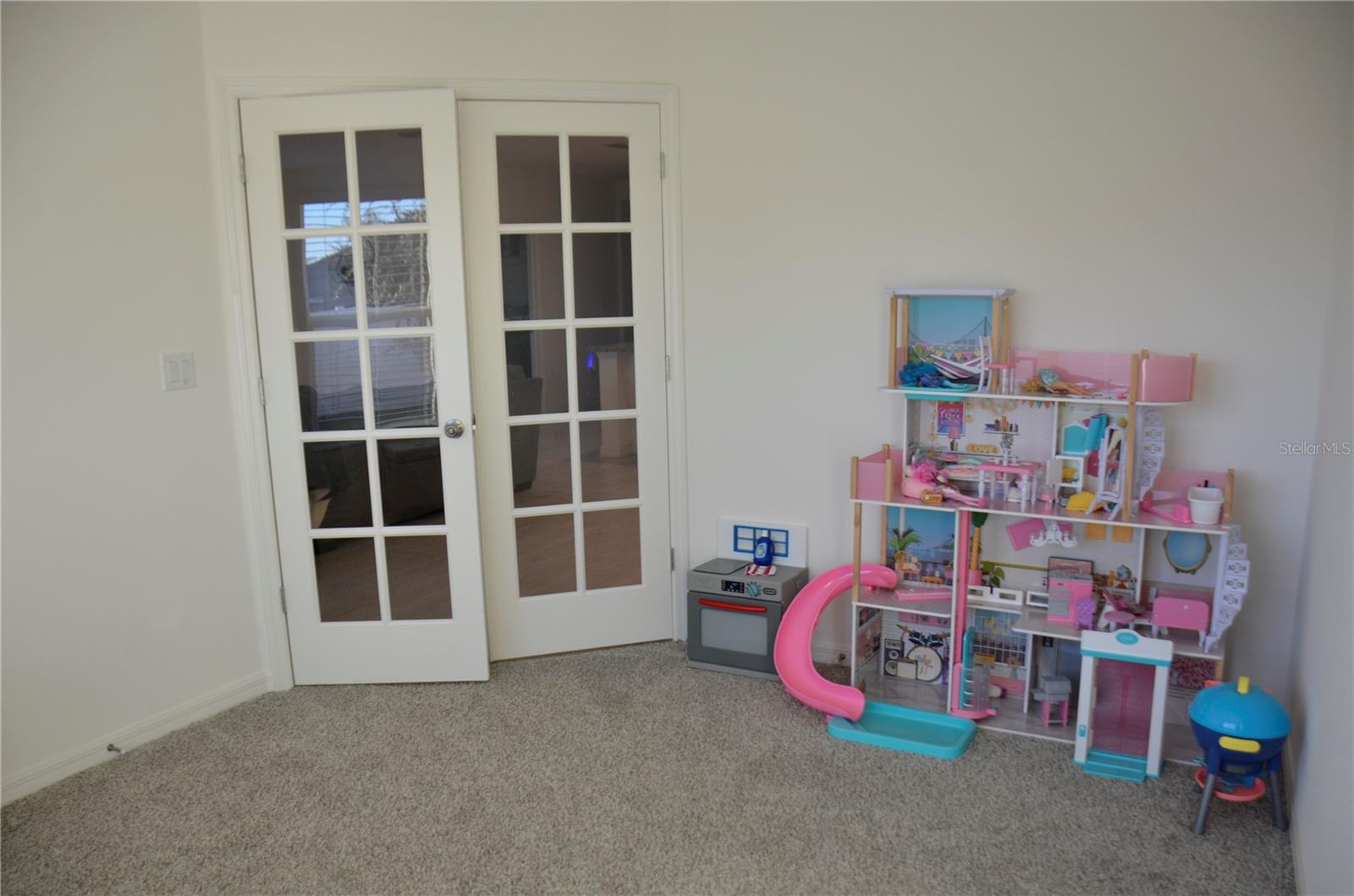 TRINITY LAKES PH 1 - Residential