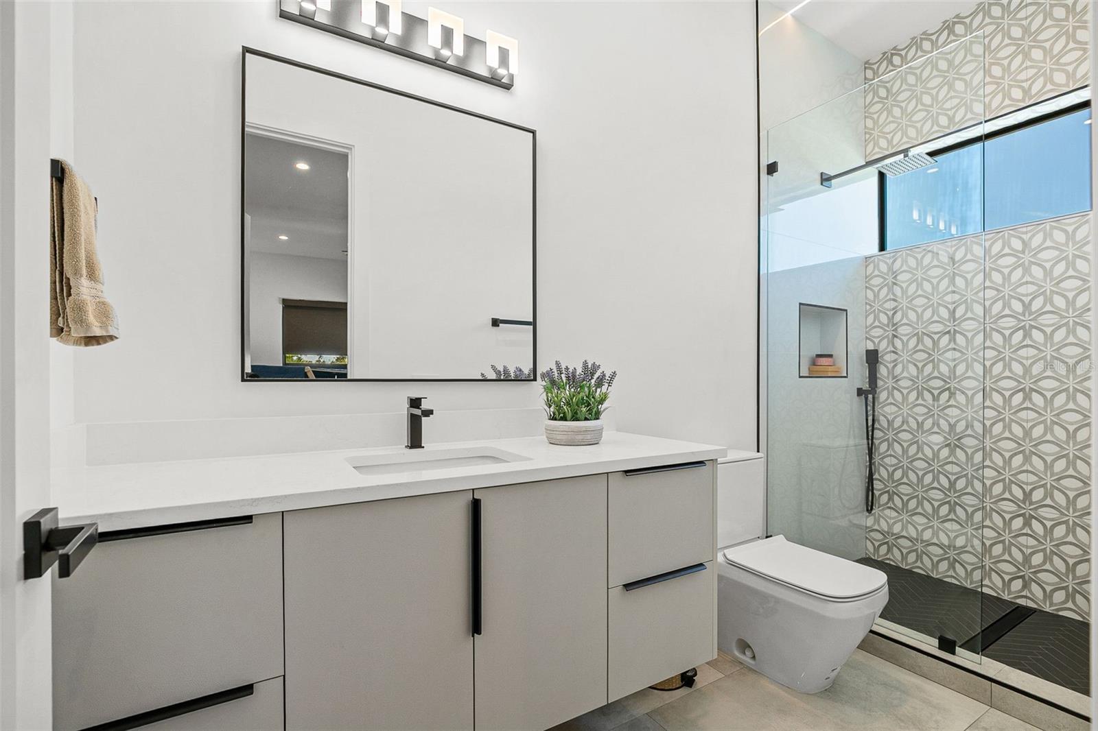 LOMA LINDA PARK - Residential