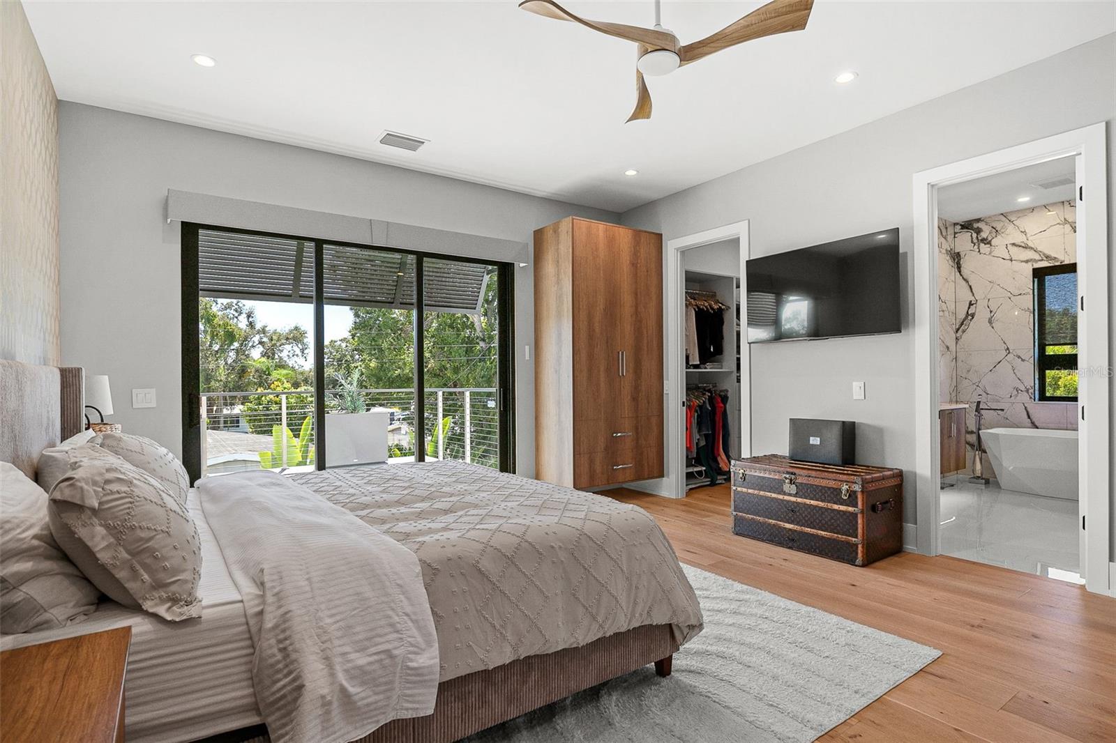 LOMA LINDA PARK - Residential