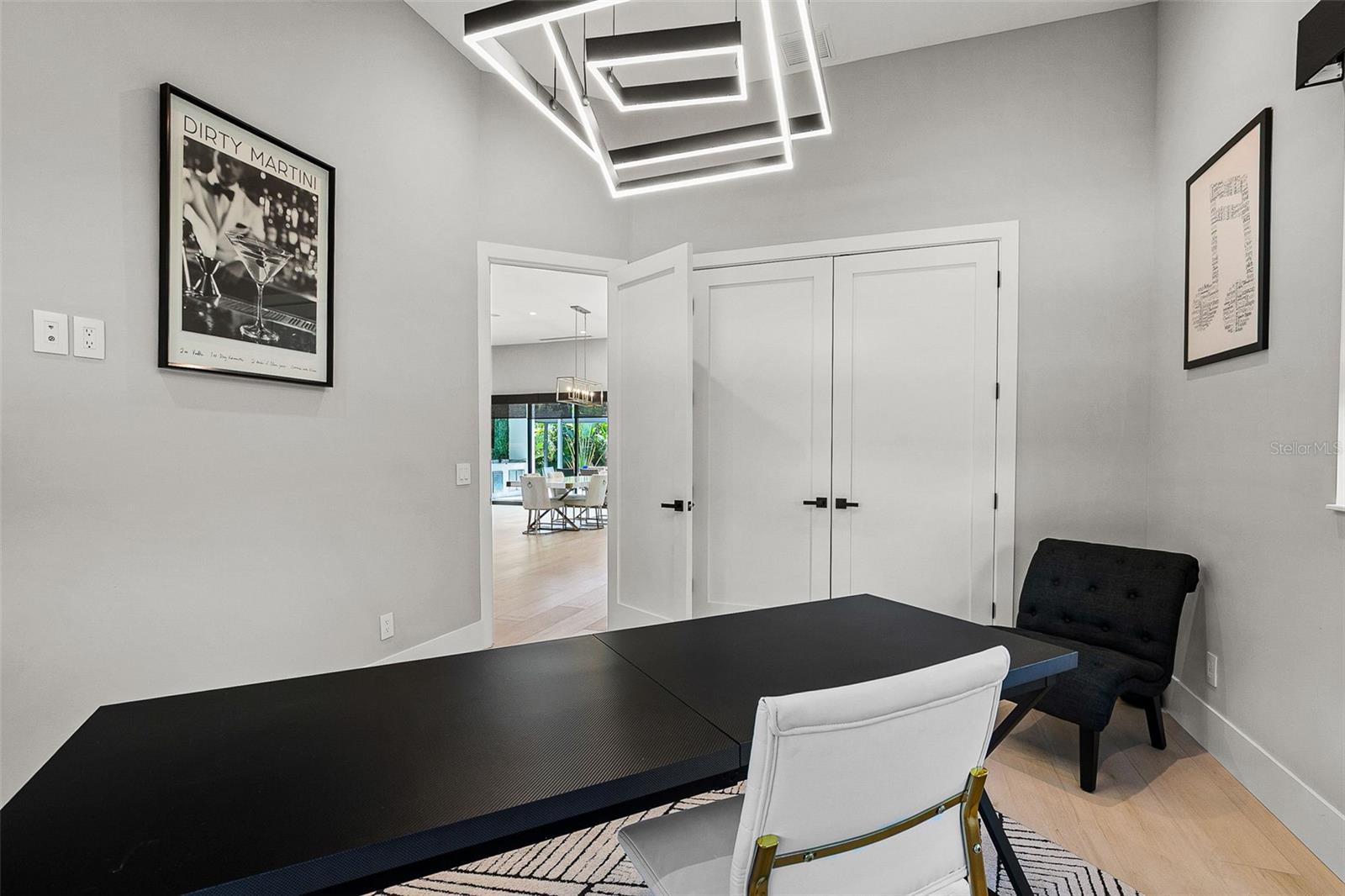 LOMA LINDA PARK - Residential