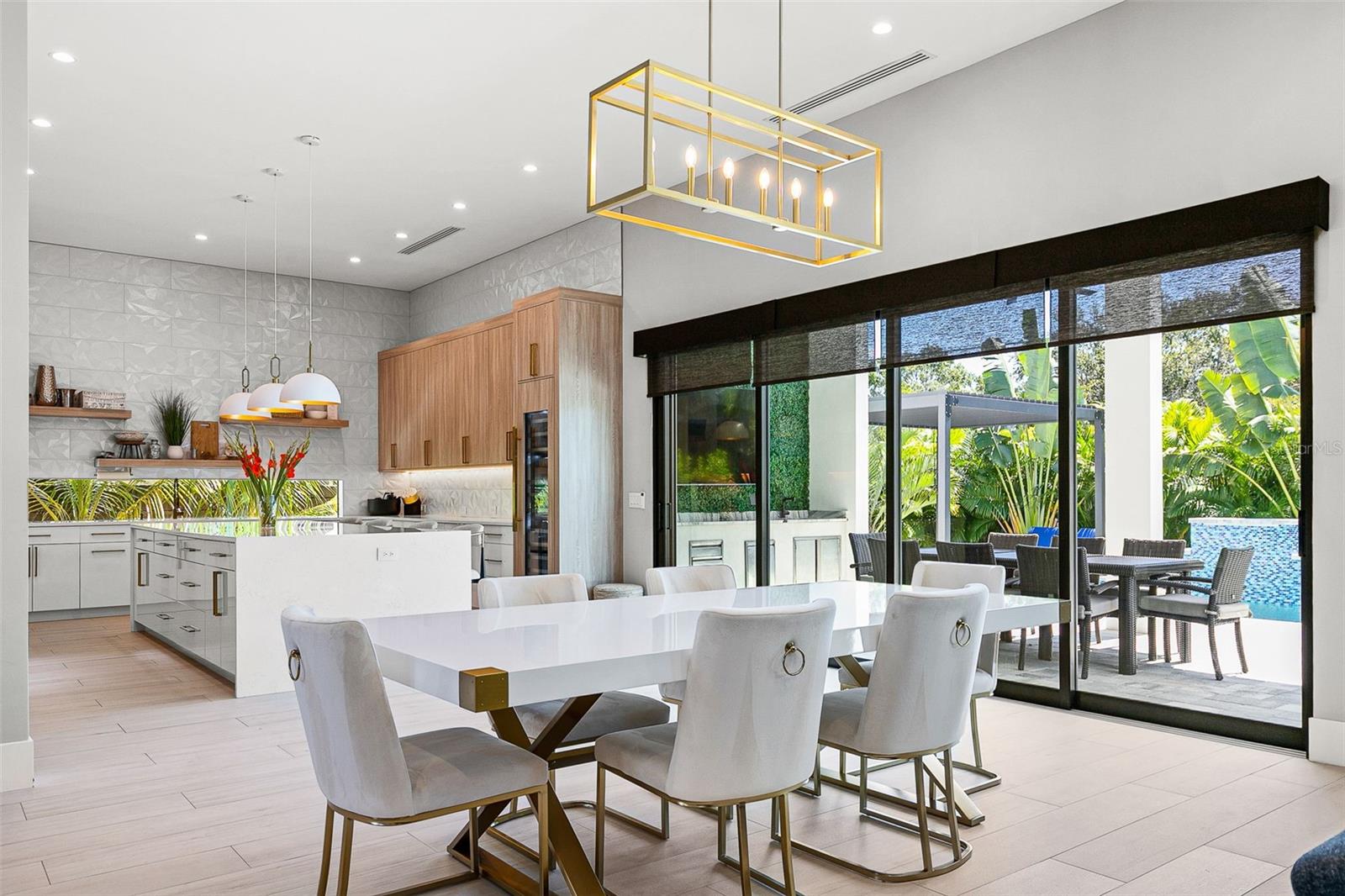 LOMA LINDA PARK - Residential