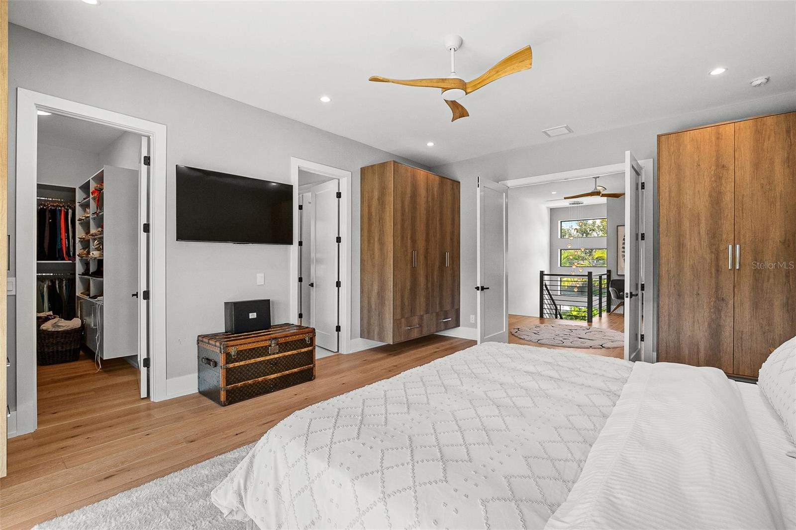 LOMA LINDA PARK - Residential