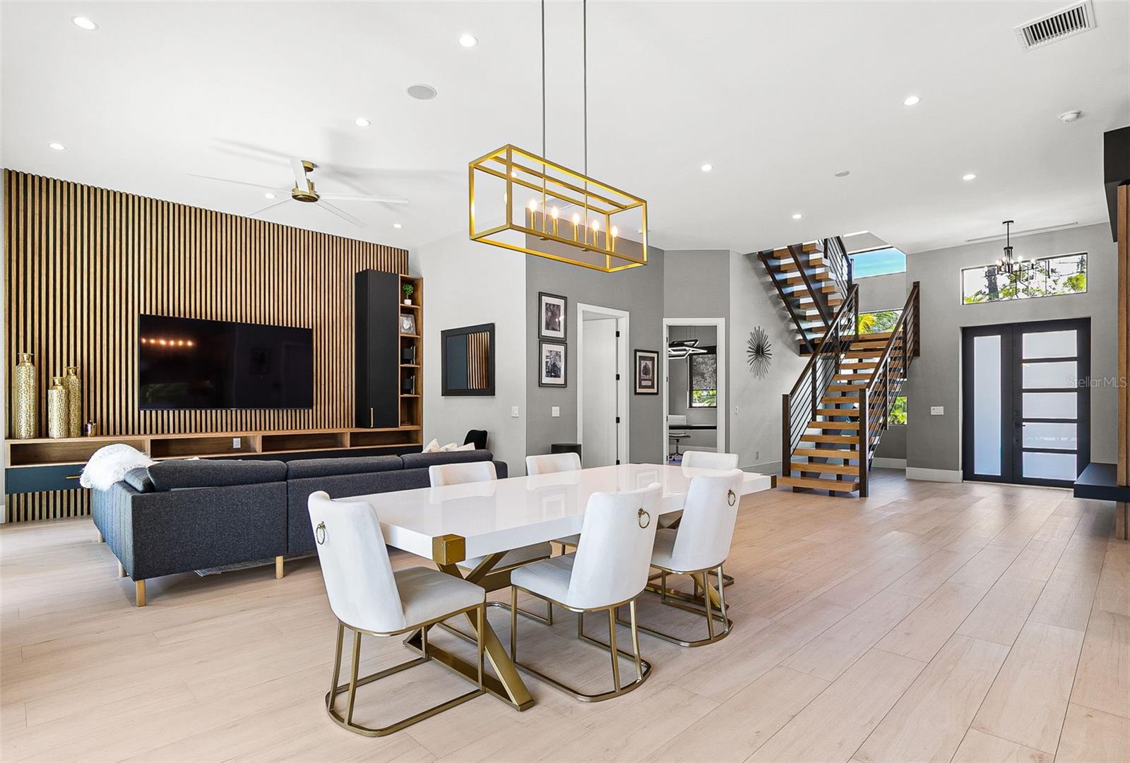 2314 PROSPECT STREET