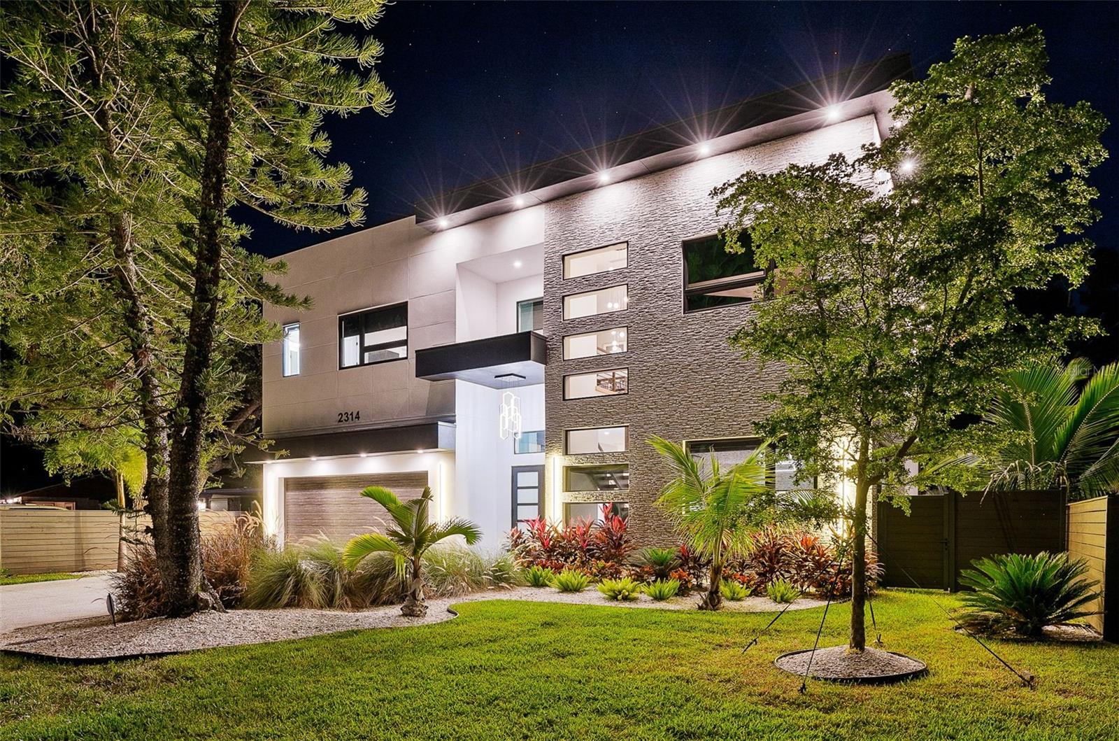 LOMA LINDA PARK - Residential