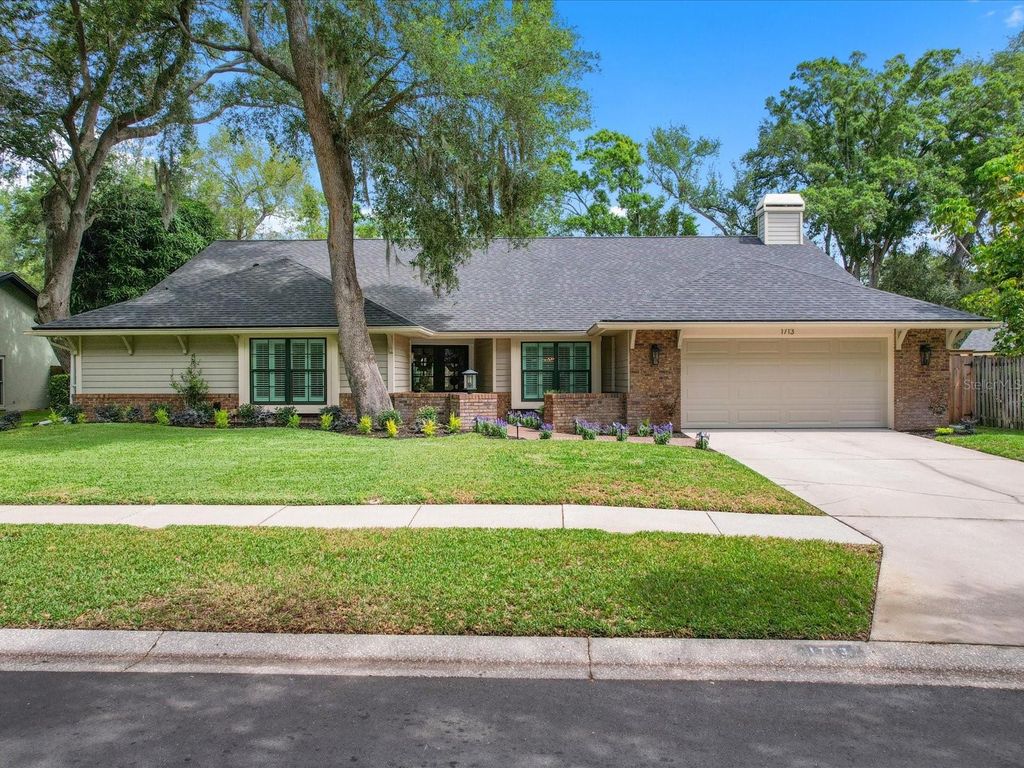 Photo of 1713 Tall Pine Circle, Safety Harbor, FL 34695 (MLS # TB8505914)