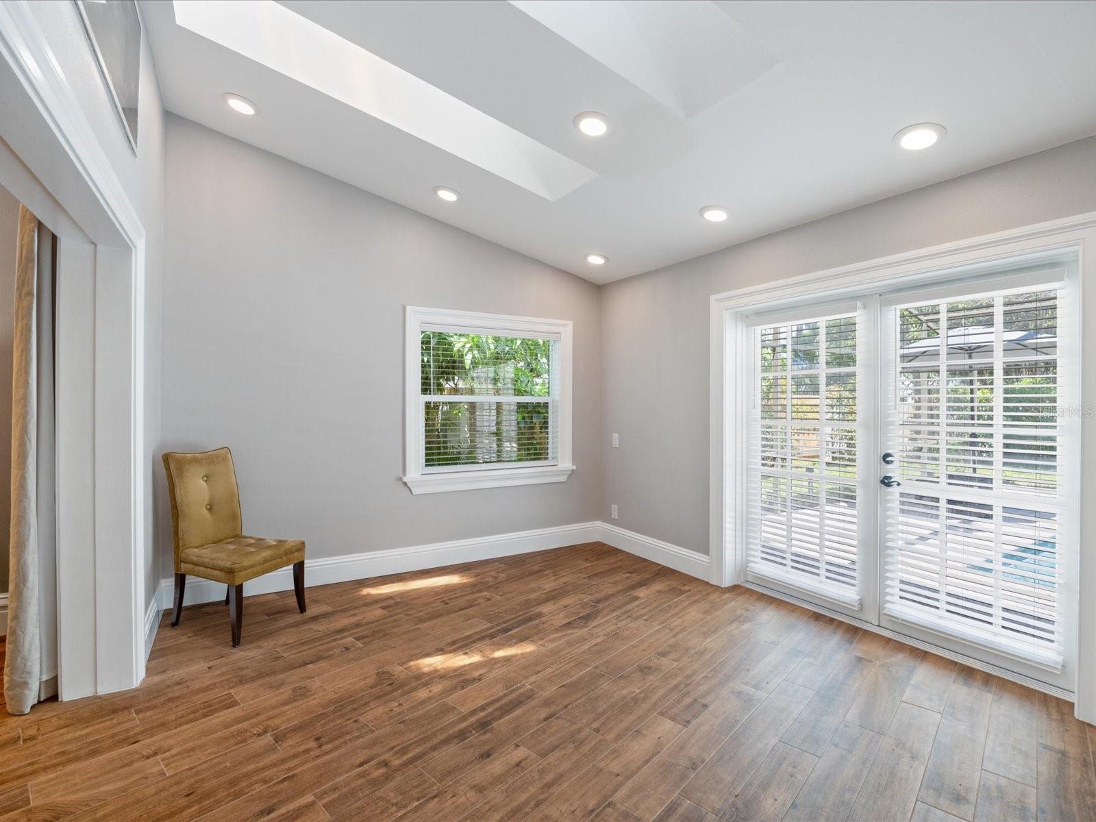 RAINBOW FARMS - Residential