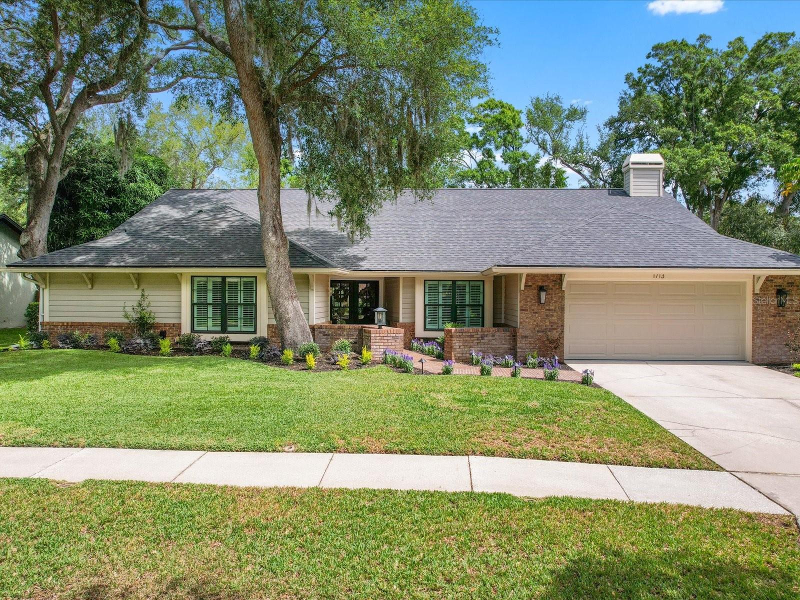 1713 TALL PINE CIRCLE
