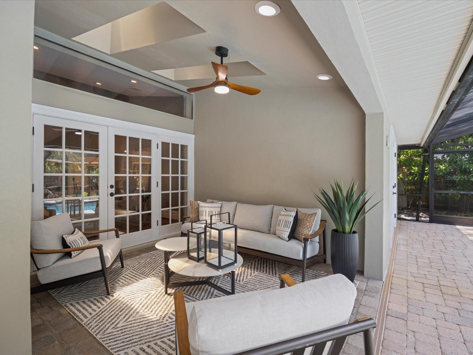 RAINBOW FARMS - Residential