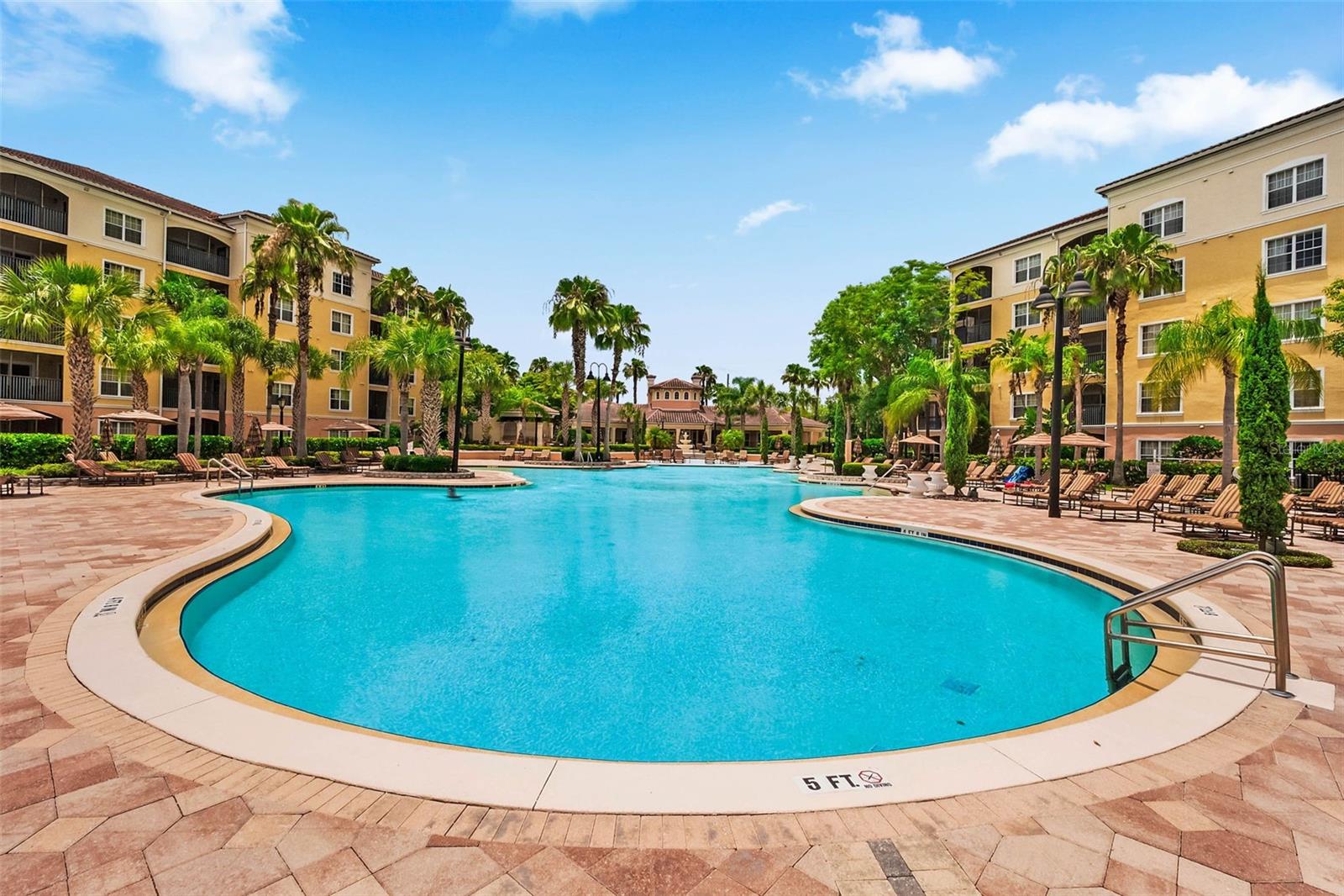 WORLDQUEST RESORT - Residential