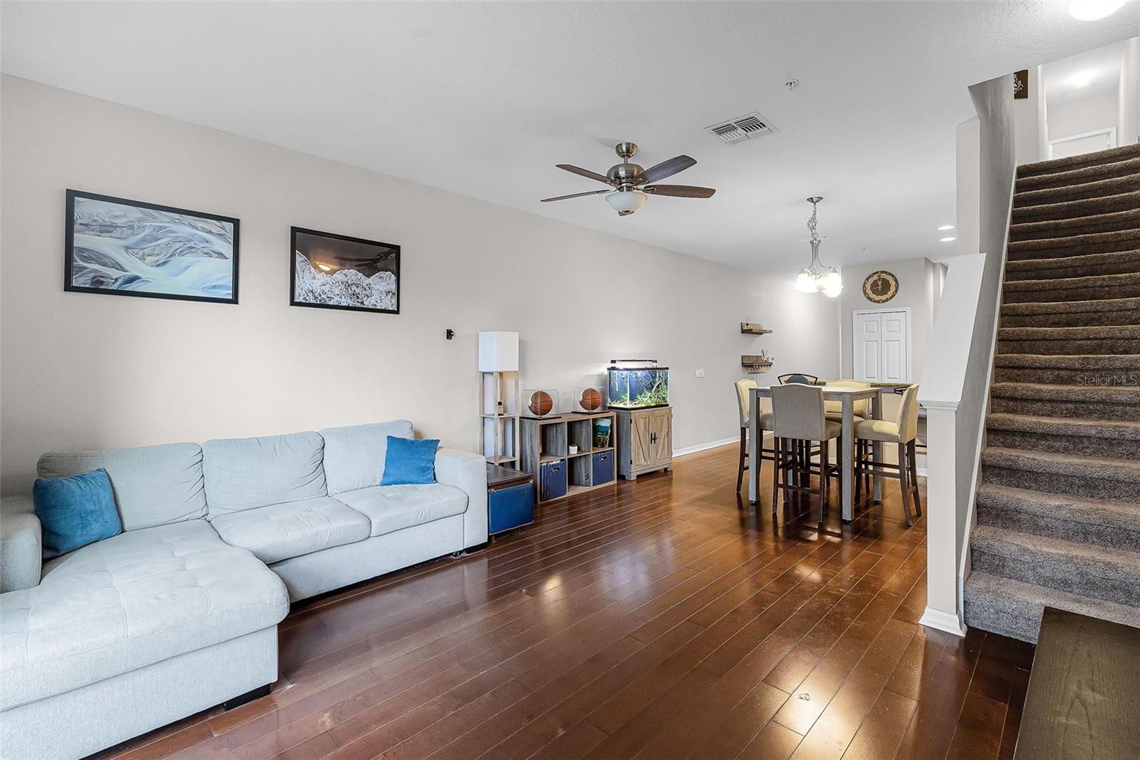 OASIS COVE II/LAKESIDE VILLAGE PH - Residential