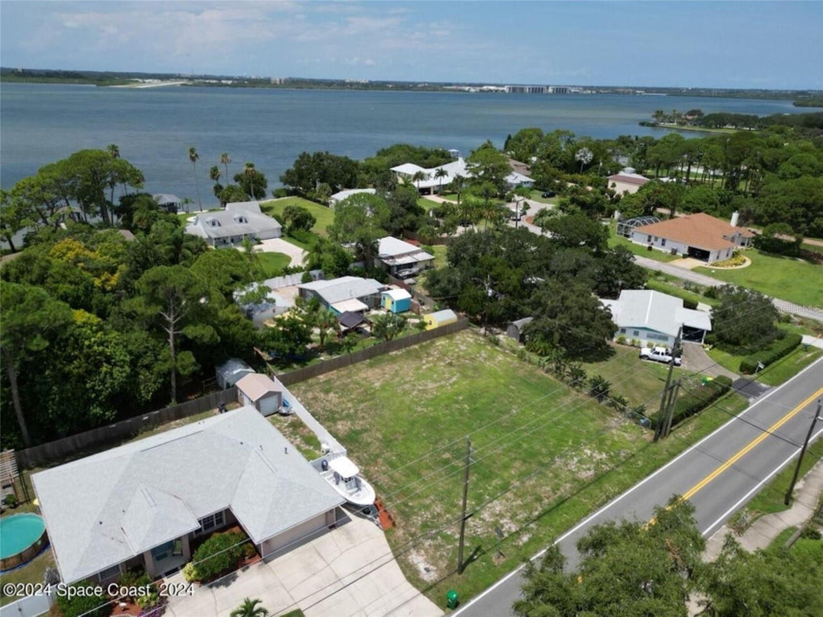 1125 NEWFOUND HARBOR DRIVE