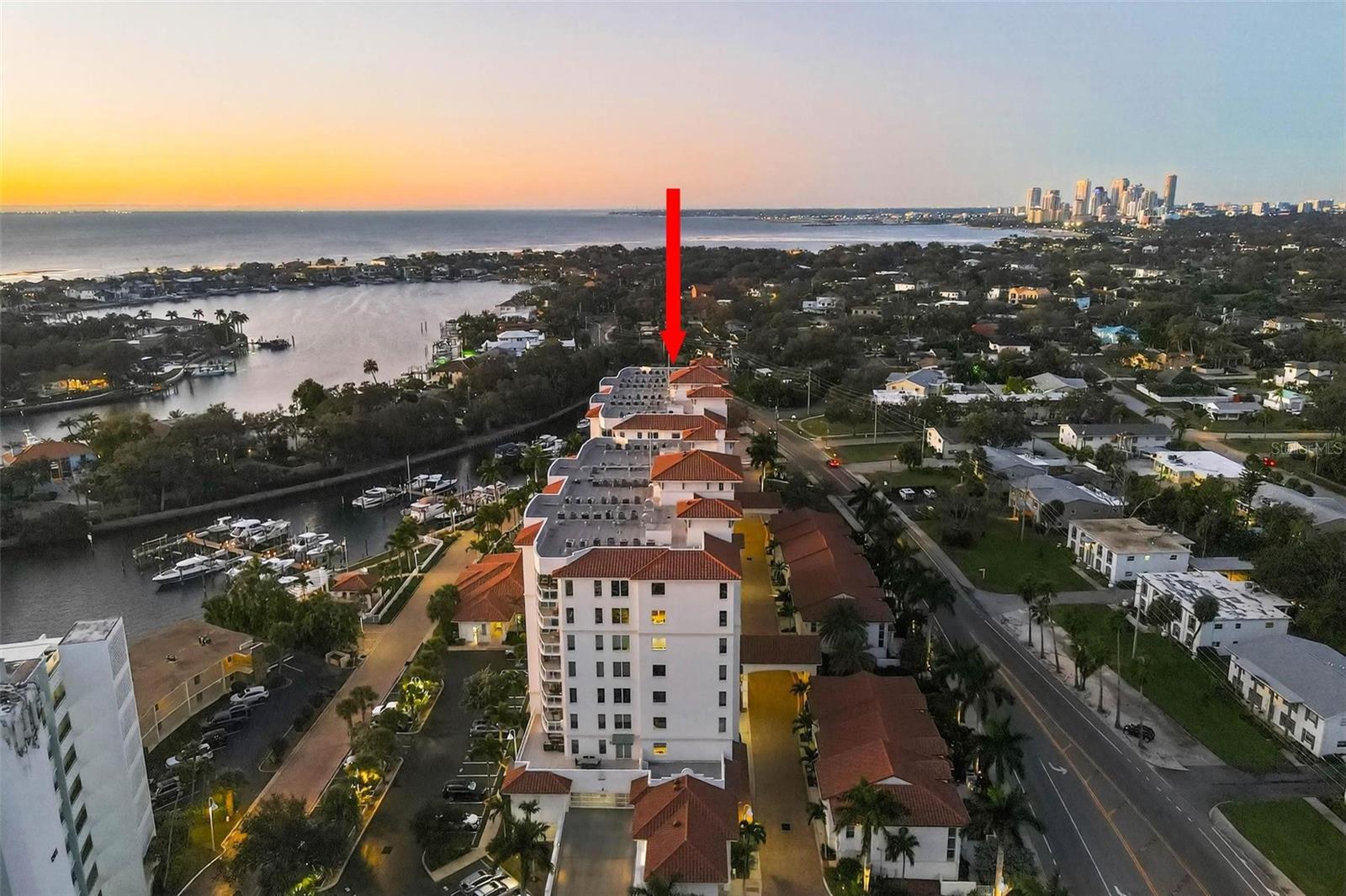 1325 SNELL ISLE BOULEVARD NE 302