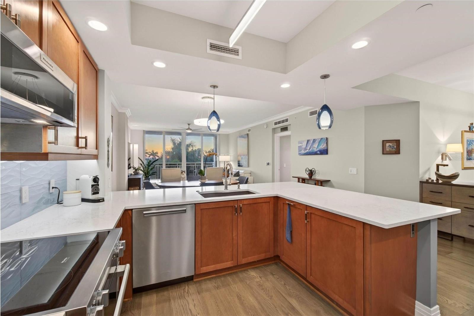 1325 SNELL ISLE BOULEVARD NE 302