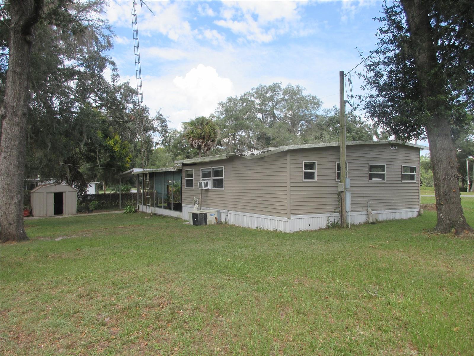 1742 SE 169TH TERRACE ROAD